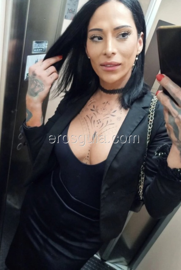 Valentina, Colombiana