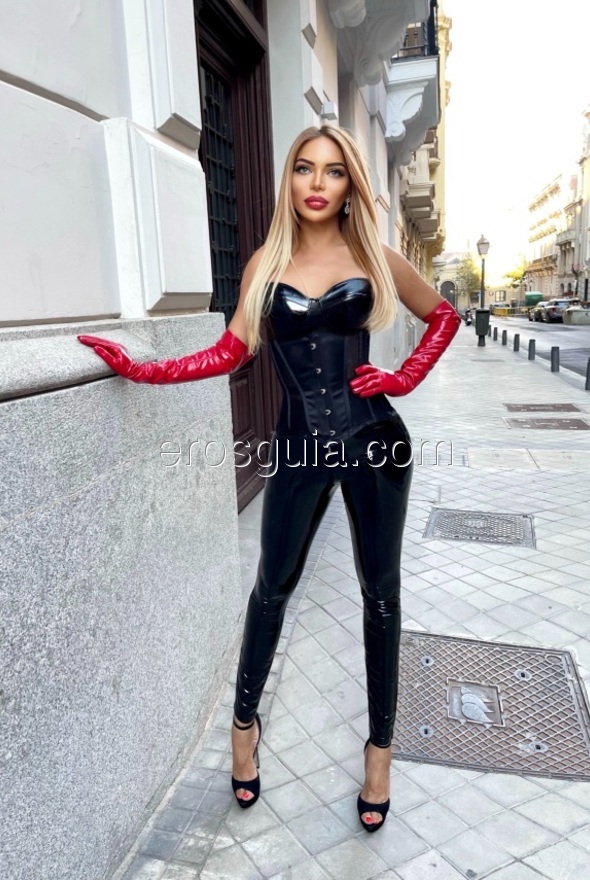 Daniella Larsen, escort trans in madrid 