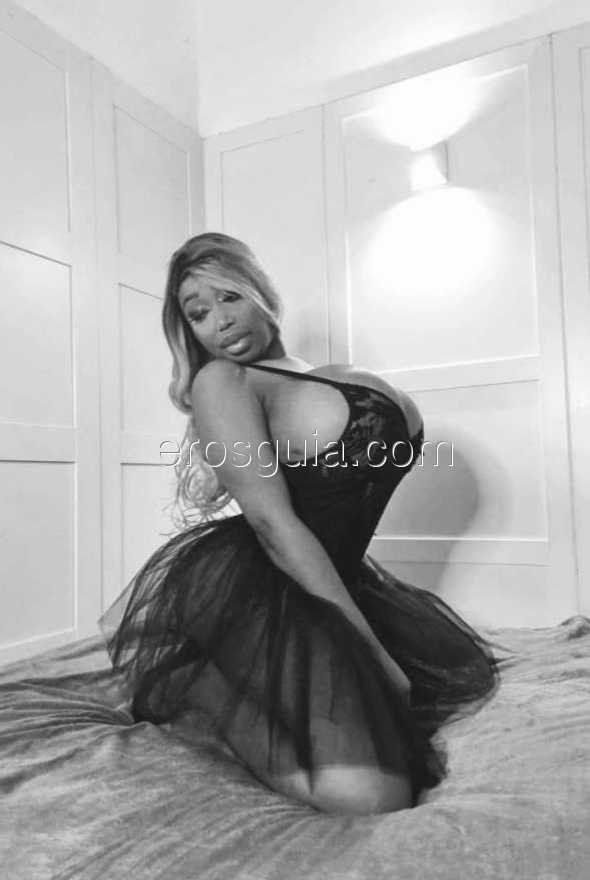 Dubai, escort en barcelona Colombiana