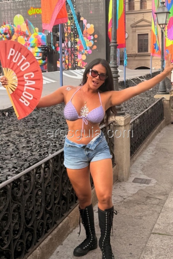 Angie Fox, trans escort Barcelone Colombienne
