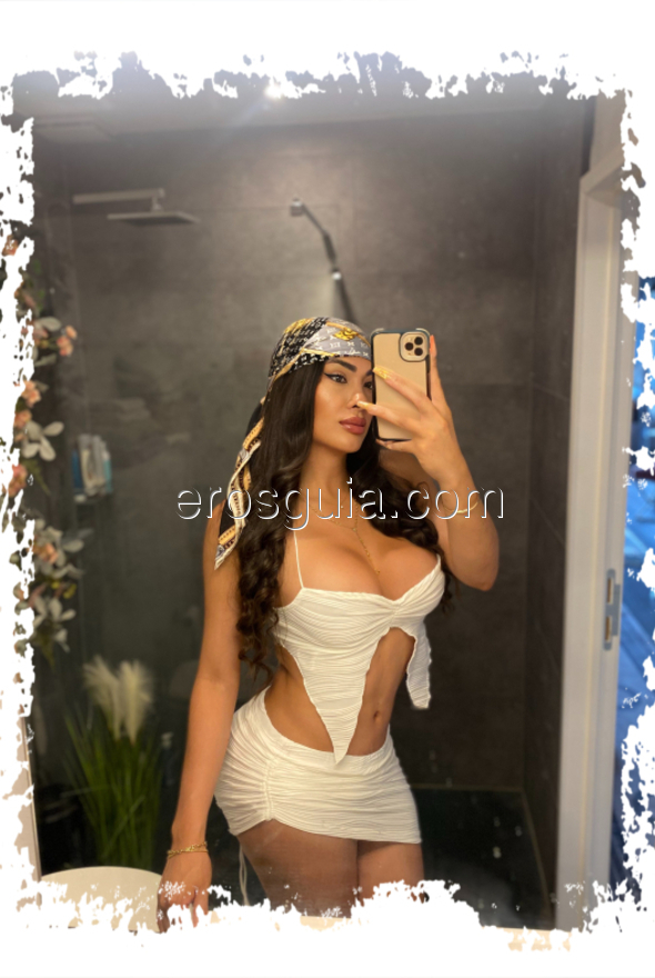 Tábata, trans escort