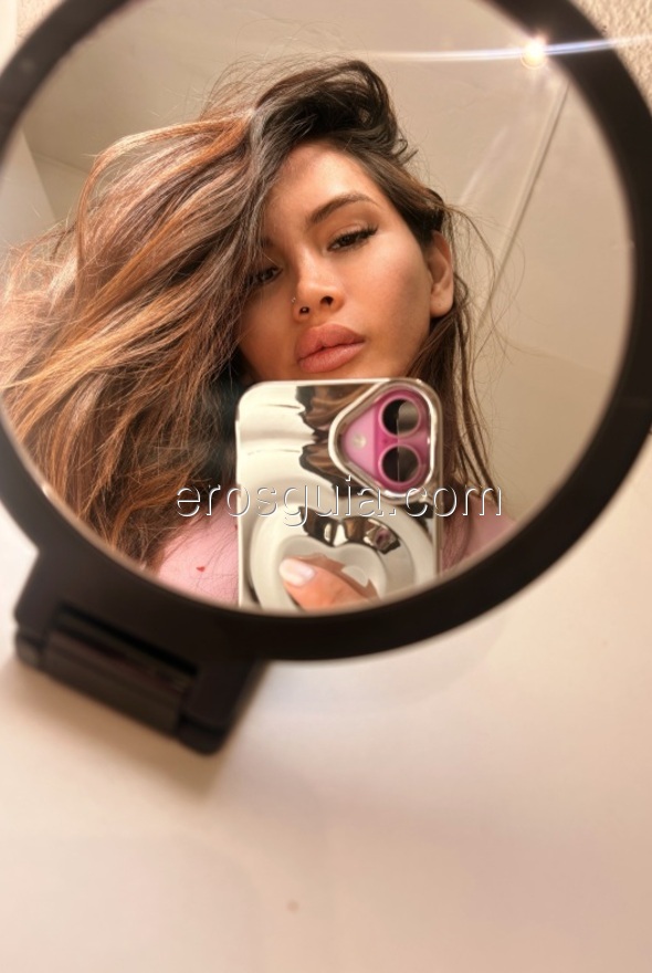 Qori, escort trans barcelona Peruana