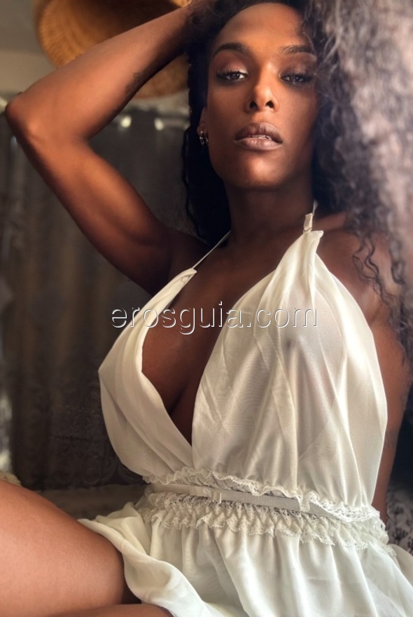 Thaysa Muneratti, trans madrid Brasiliana
