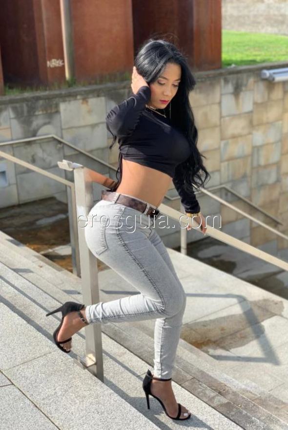 Kenny Finol, Colombian
