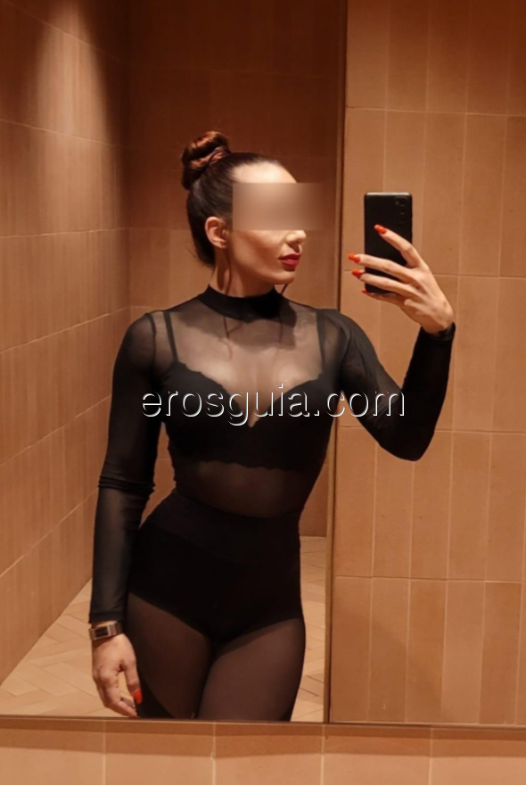 María , escort en madrid