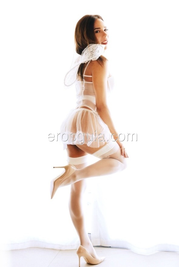 Samantha Ferro, Spagnola