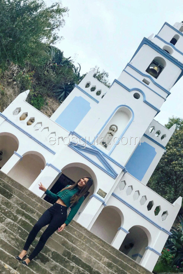 Leslie, escort en barcelona Española