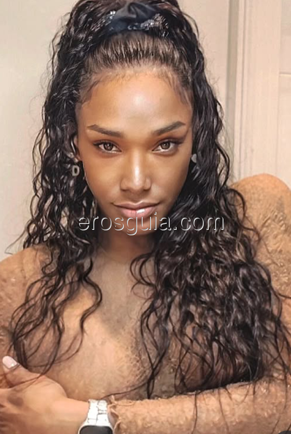 Barbara , escort travesti Cubana