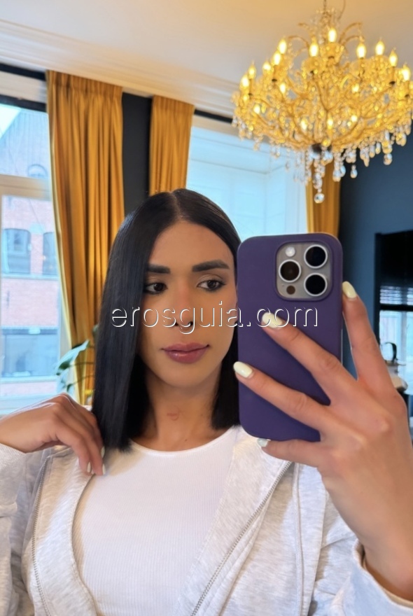 Aleja, escort trans in barcelona Colombian