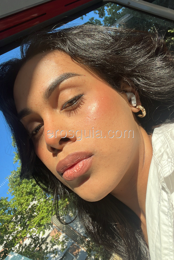 Amassona, escort trans en barcelona