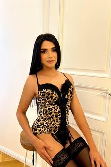 Valery, ts escorts Colombian