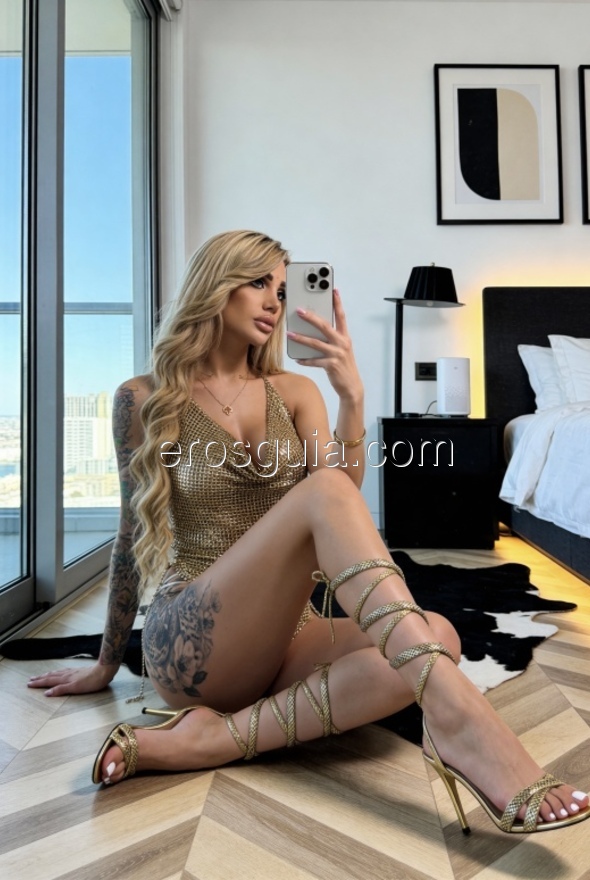 Syren Blonde Dreams, trans escort Barcelona Spanish