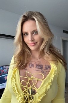 Milana, Rusa