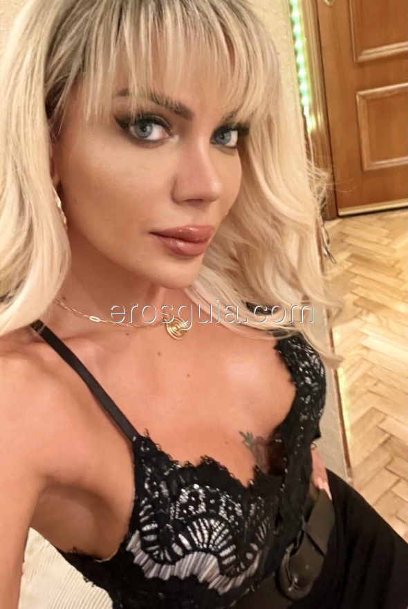 Amanda Lear, escort trans Brasiliana