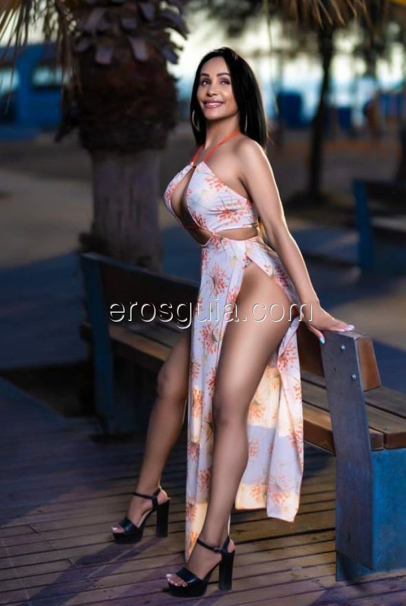 Thainá , Barcelona escort Brazilian