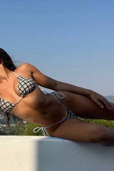 Carla, escorts barcelona Española