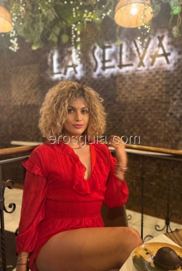 Daphne, escort trans in barcelona Colombian