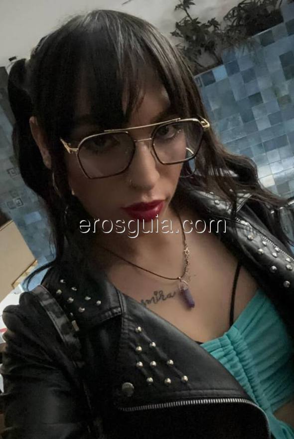 Emily, escort trans in barcelona Colombian