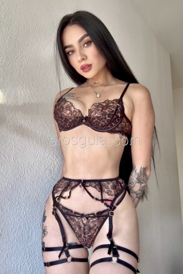 Nickol, escort in barcelona Colombian