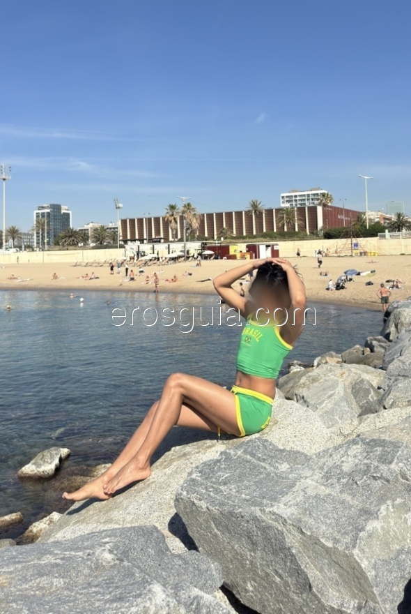 Chiara, escort travesti Brasileña