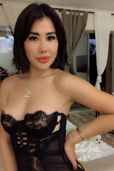 Laura, escort marbella Portoricaine