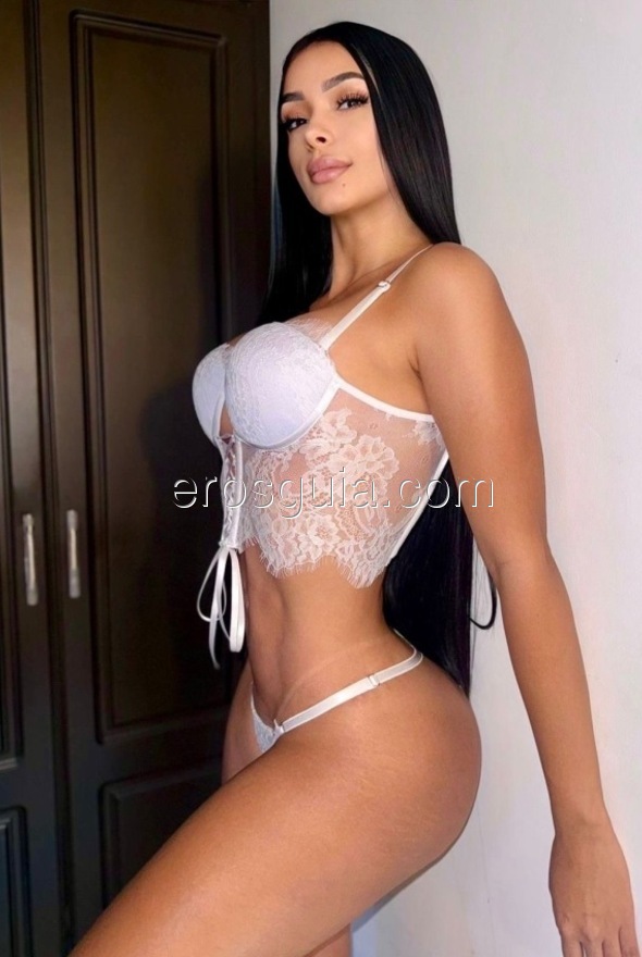 Celeste, escort in barcelona Colombian