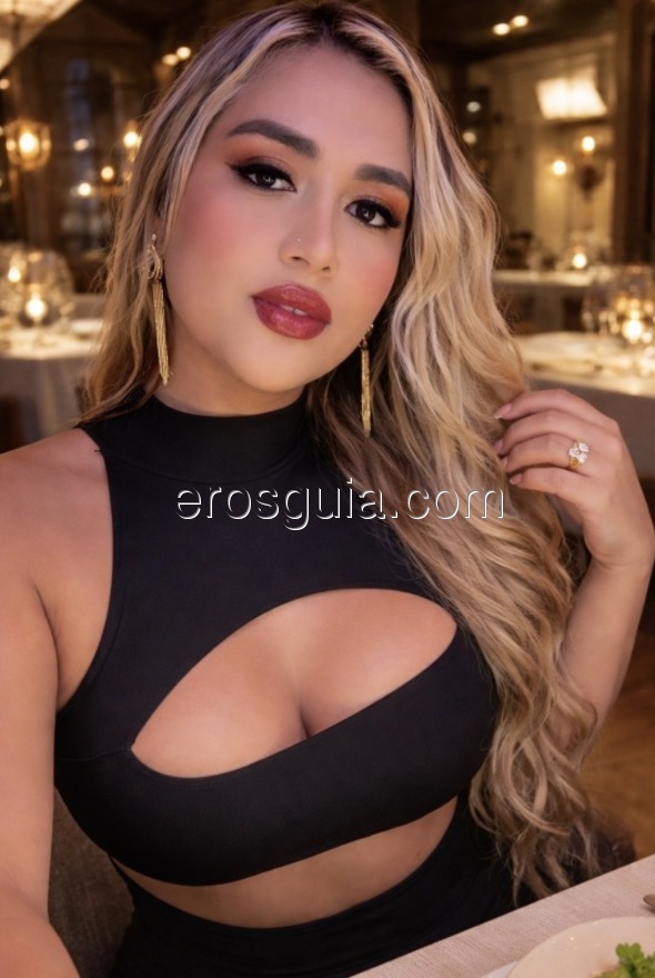 Valeria , Colombiana