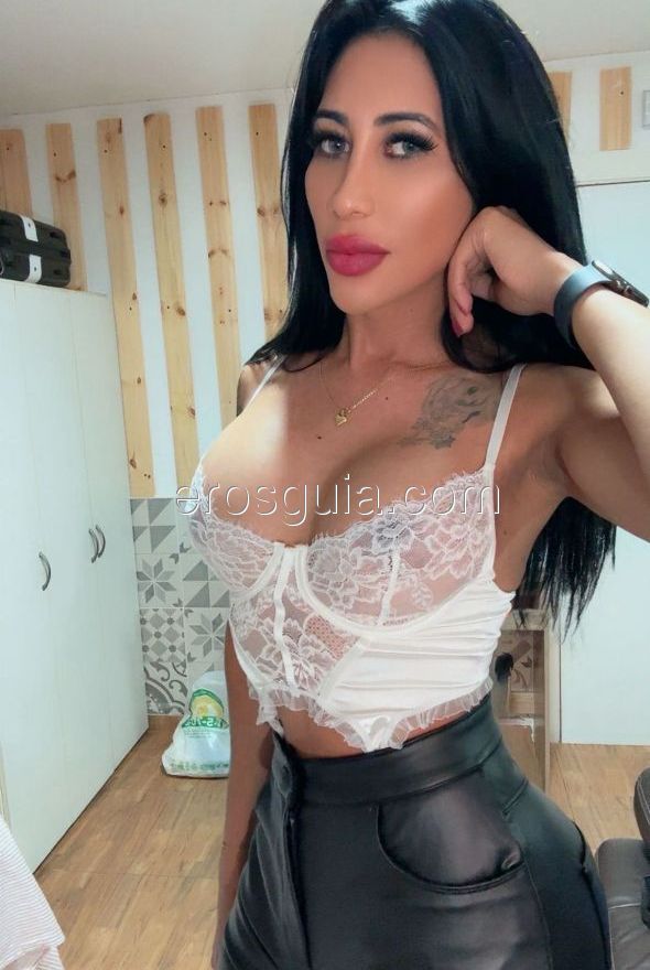 Vicky, Paraguaya