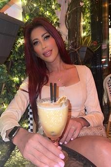Vicky, Paraguaya