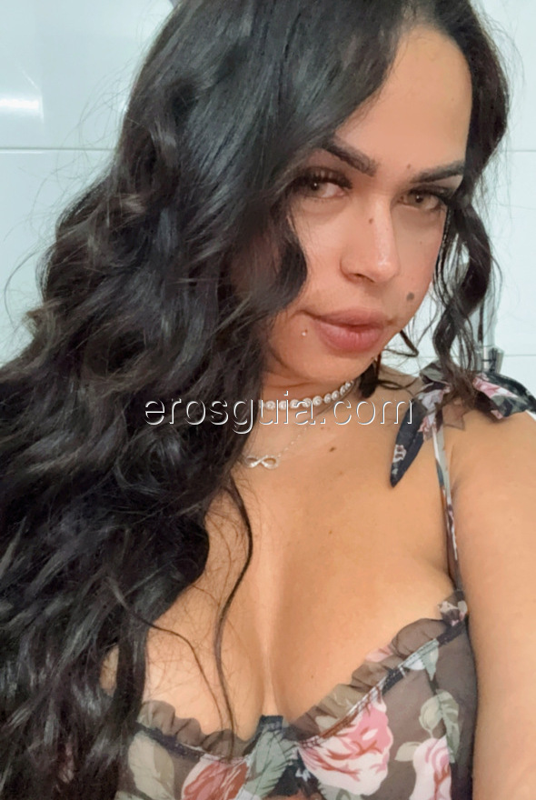 Lara Santos, escort trans Madrid Brésilienne