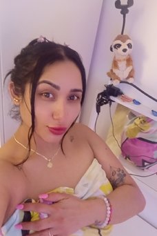 Andrea, escorts en barcelona Colombiana