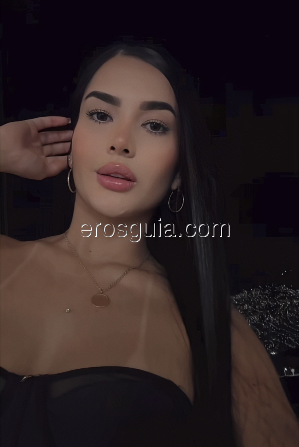 Cloee, escort en barcelona