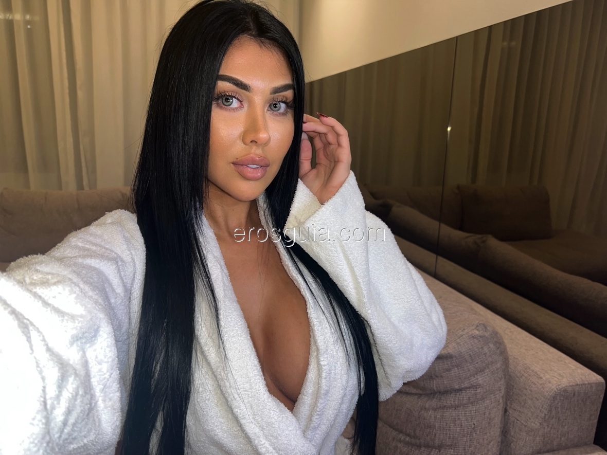 Lara, escort in barcelona Spanish