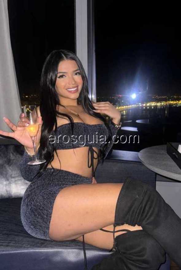 Tahis, trans escort