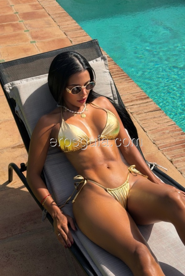 Andrea , escort en barcelona