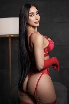 Chanel, escort en barcelona Colombiana