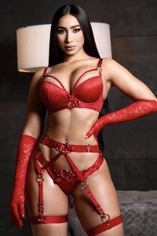 Chanel, escort en barcelona Colombiana