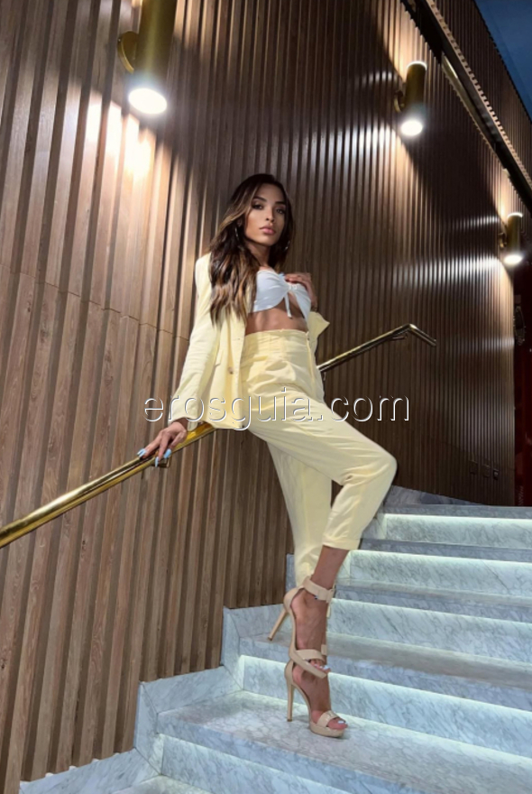 Hannah , escorte trans à barcelone Colombienne