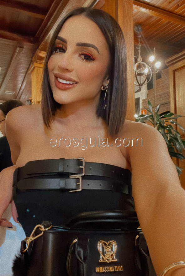Julia, escort en madrid