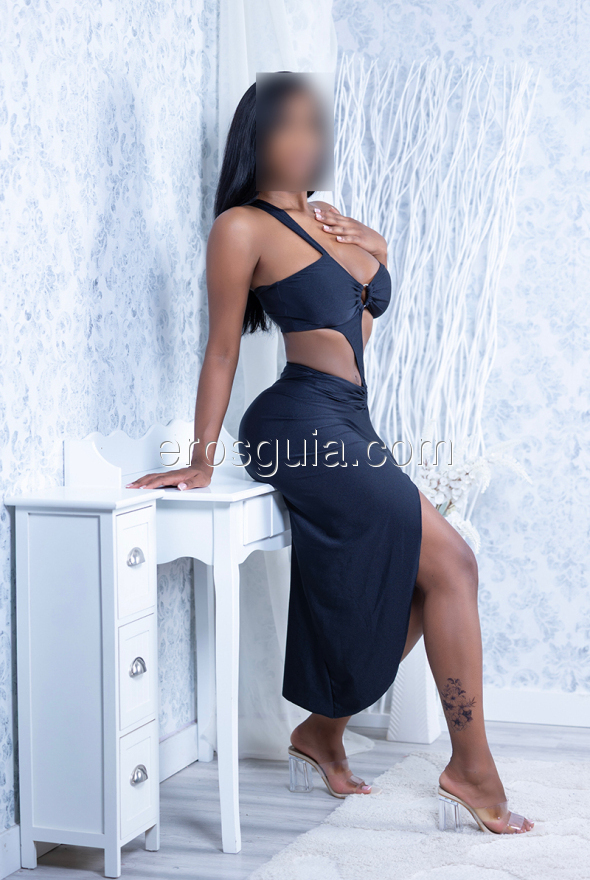 Taylor , escort Barcelone Costaricienne