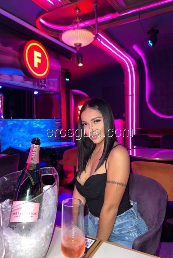 Karla , escort a barcellona
