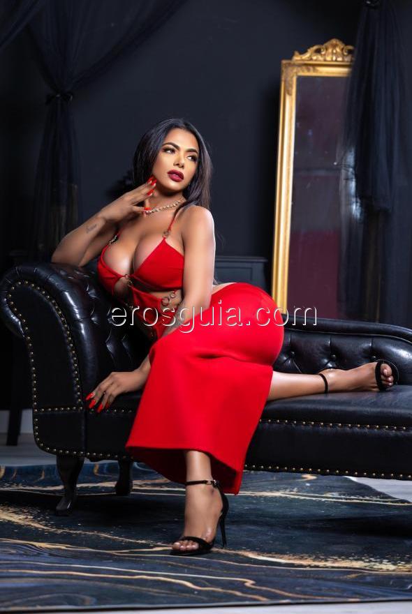 Isa, trans escort Barcelona Brazilian