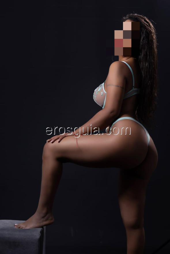 Luna, escort en barcelona Brasileña