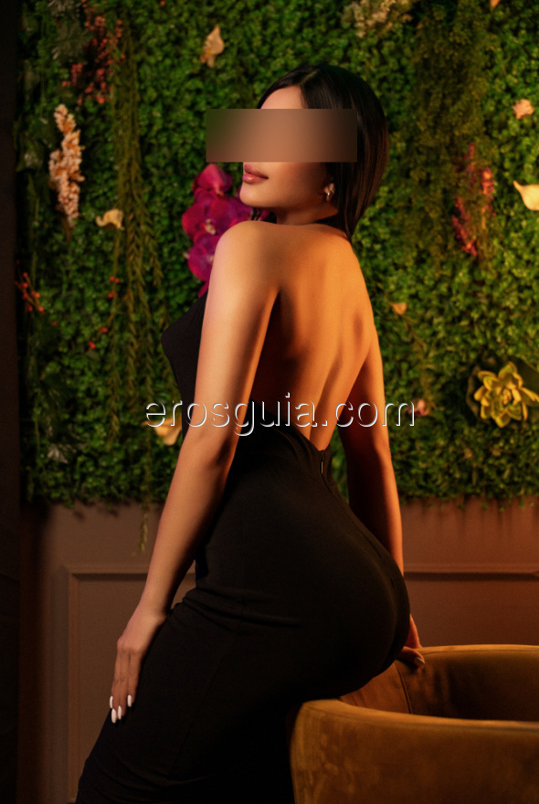 Antonella, escort valencia Colombiana