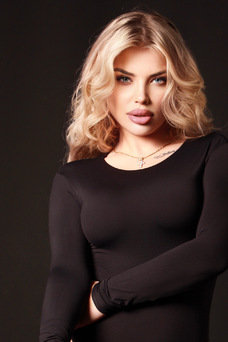 Alisa, escorts en barcelona Rusa
