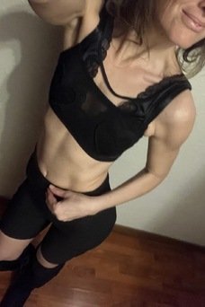 Vivian, escorts en barcelona Española