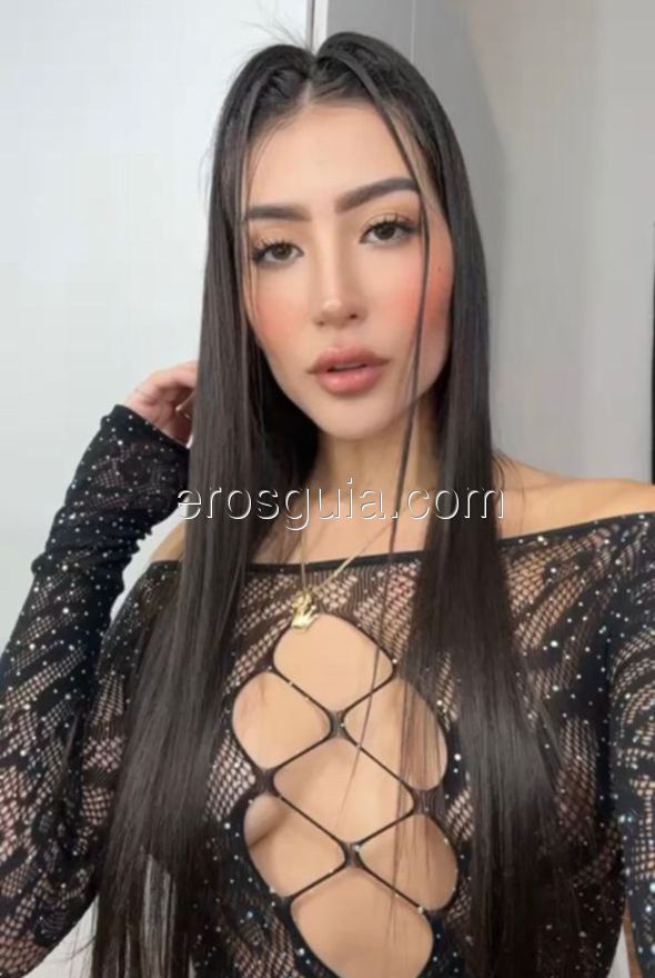 Mia, Colombiana
