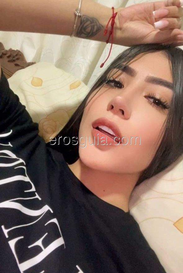 Mia, escort en barcelona