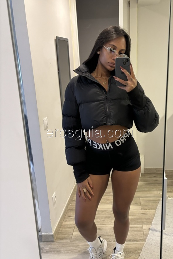 Gaby, escort girl à Barcelone