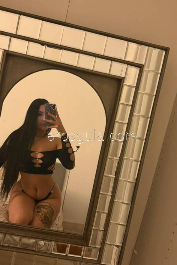 Mia, Colombiana